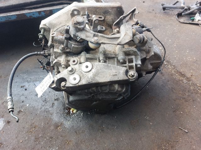 bontott OPEL ZAFIRA B Váltó (Mechanikus)