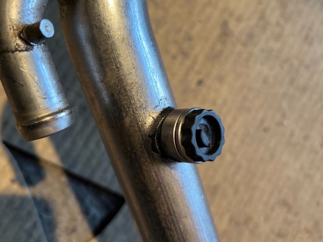 bontott OPEL ZAFIRA B Vízcső