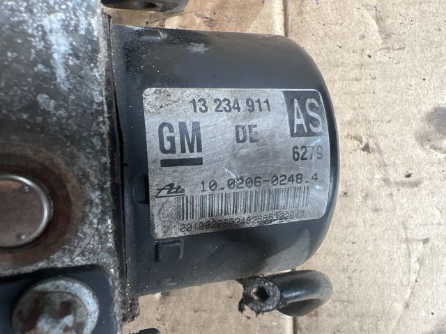 bontott OPEL ZAFIRA B ABS Kocka