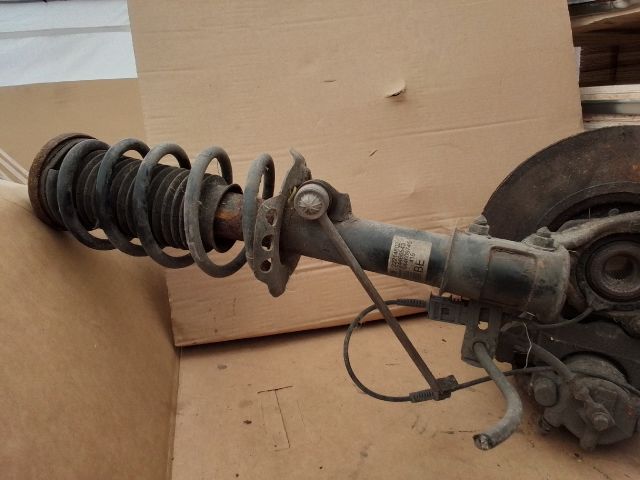 bontott OPEL ZAFIRA B Jobb első Gólyaláb (Lengécsillapító, Rugó)