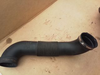 bontott OPEL ZAFIRA B Légbeömlő Cső