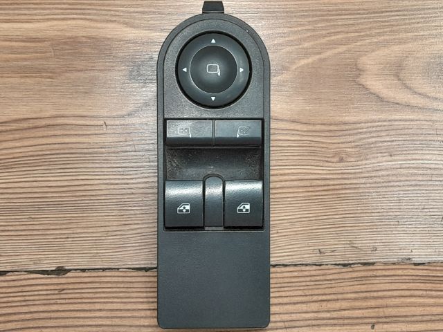 bontott OPEL ZAFIRA B Ablakemelő és Tükör Kapcsoló