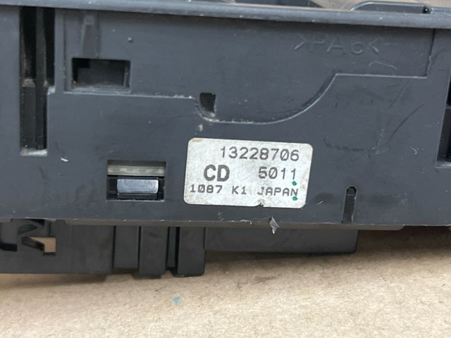 bontott OPEL ZAFIRA B Ablakemelő és Tükör Kapcsoló