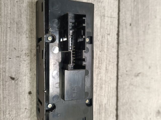 bontott OPEL ZAFIRA B Ablakemelő és Tükör Kapcsoló