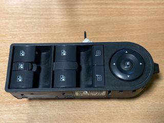bontott OPEL ZAFIRA B Ablakemelő Kapcsoló Négyes / Kettes