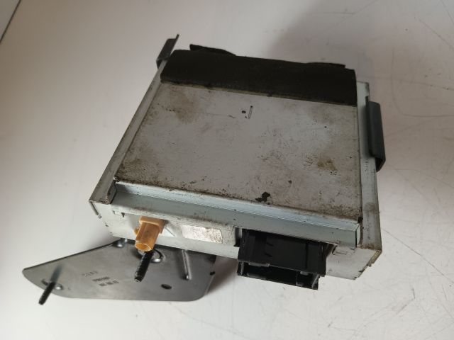 bontott OPEL ZAFIRA B Antenna Erősítő