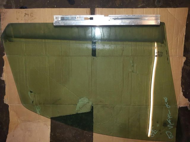 bontott OPEL ZAFIRA B Bal első Ablak