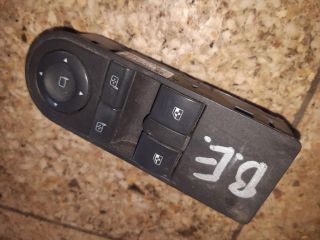 bontott OPEL ZAFIRA B Bal első Ablakemelő Kapcsoló