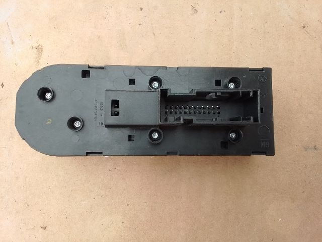 bontott OPEL ZAFIRA B Bal első Ablakemelő Kapcsoló