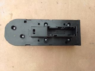 bontott OPEL ZAFIRA B Bal első Ablakemelő Kapcsoló