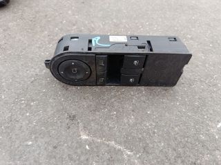 bontott OPEL ZAFIRA B Bal első Ablakemelő Kapcsoló