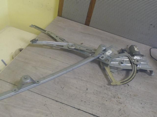 bontott OPEL ZAFIRA B Bal első Ablakemelő Szerkezet (Elektromos)