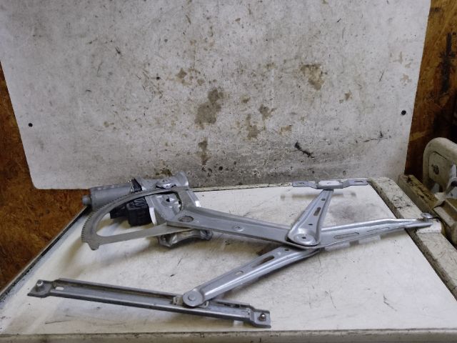 bontott OPEL ZAFIRA B Bal első Ablakemelő Szerkezet (Elektromos)