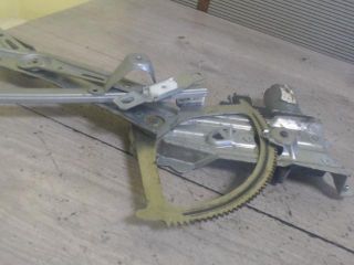 bontott OPEL ZAFIRA B Bal első Ablakemelő Szerkezet (Elektromos)