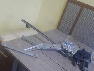 bontott OPEL ZAFIRA B Bal első Ablakemelő Szerkezet (Elektromos)