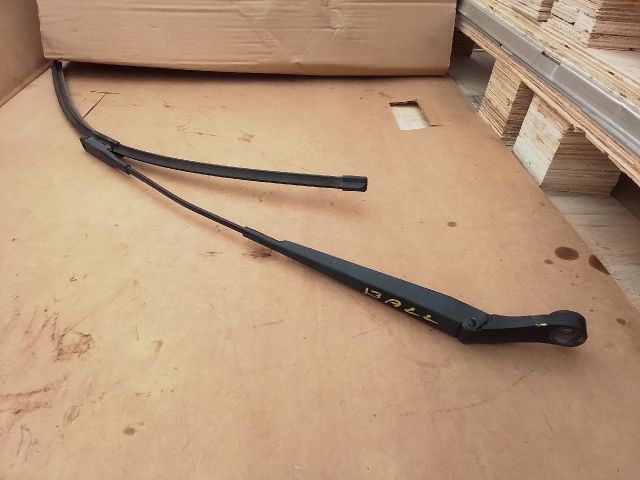 bontott OPEL ZAFIRA B Bal első Ablaktörlő Kar