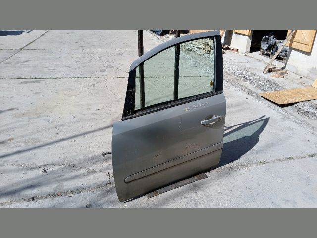 bontott OPEL ZAFIRA B Bal első Ajtó (Részeivel)