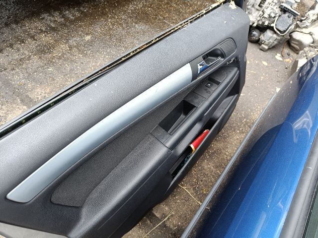 bontott OPEL ZAFIRA B Bal első Ajtó (Részeivel)