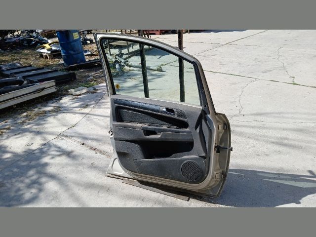 bontott OPEL ZAFIRA B Bal első Ajtó (Részeivel)
