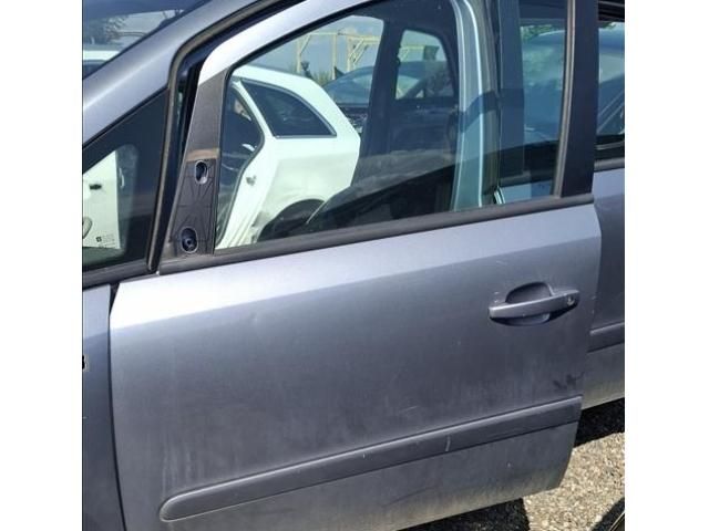 bontott OPEL ZAFIRA B Bal első Ajtó (Üres lemez)