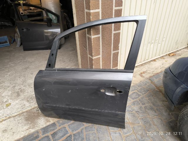 bontott OPEL ZAFIRA B Bal első Ajtó (Üres lemez)