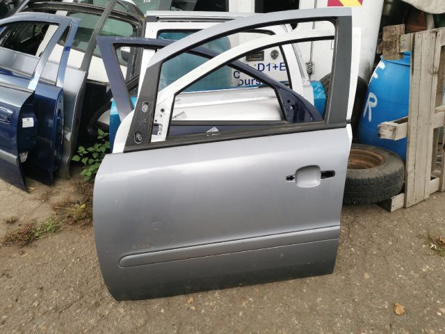 bontott OPEL ZAFIRA B Bal első Ajtó (Üres lemez)