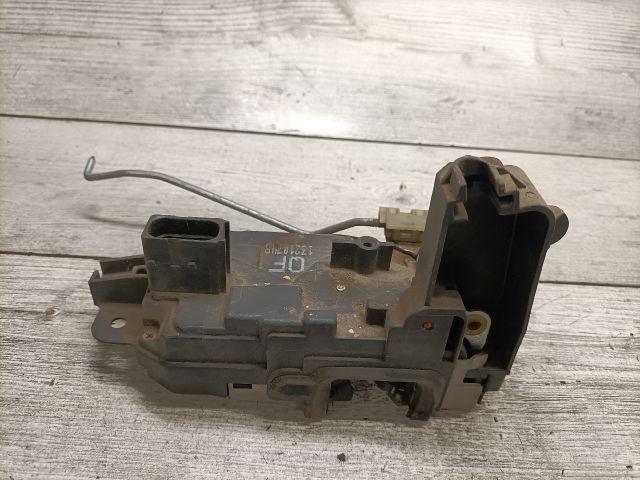 bontott OPEL ZAFIRA B Bal első Ajtózár