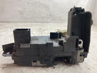 bontott OPEL ZAFIRA B Bal első Ajtózár