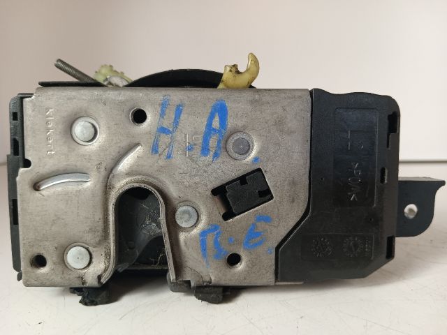 bontott OPEL ZAFIRA B Bal első Ajtózár