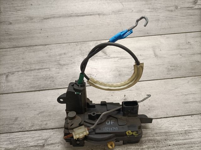 bontott OPEL ZAFIRA B Bal első Ajtózár