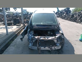 bontott OPEL ZAFIRA B Bal első Gumikéder