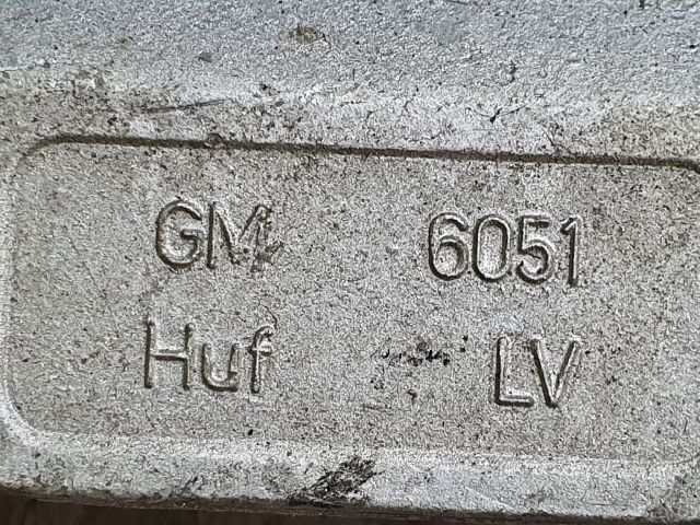 bontott OPEL ZAFIRA B Bal első Külső Kilincsfészek