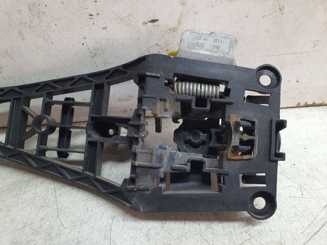 bontott OPEL ZAFIRA B Bal első Külső Kilincsfészek