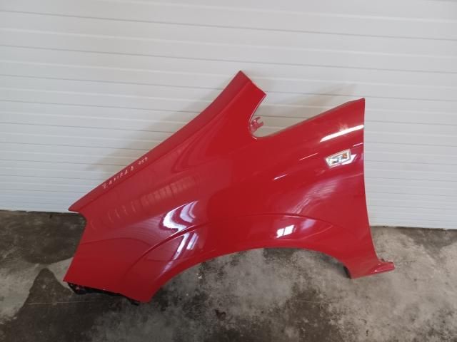 bontott OPEL ZAFIRA B Bal első Sárvédő