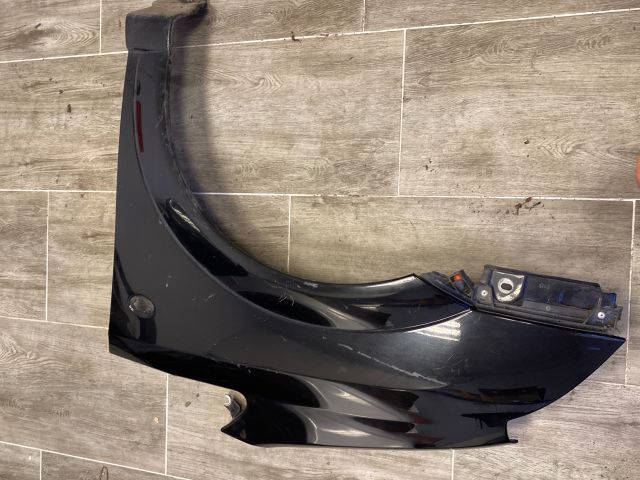 bontott OPEL ZAFIRA B Bal első Sárvédő