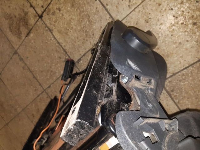 bontott OPEL ZAFIRA B Bal első Ülés