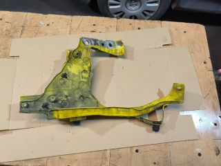 bontott OPEL ZAFIRA B Bal Fényszóró Lámpakeret