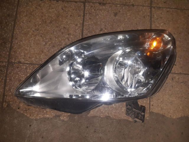 bontott OPEL ZAFIRA B Bal Fényszóró