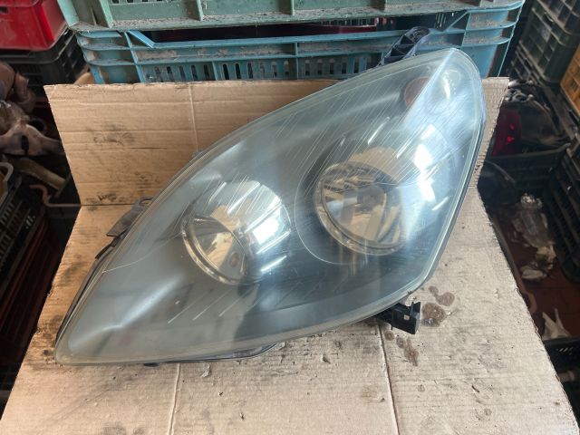 bontott OPEL ZAFIRA B Bal Fényszóró
