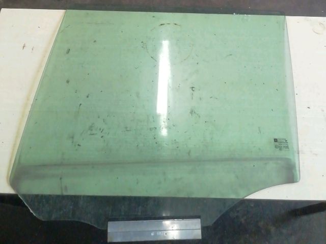 bontott OPEL ZAFIRA B Bal hátsó Ablak