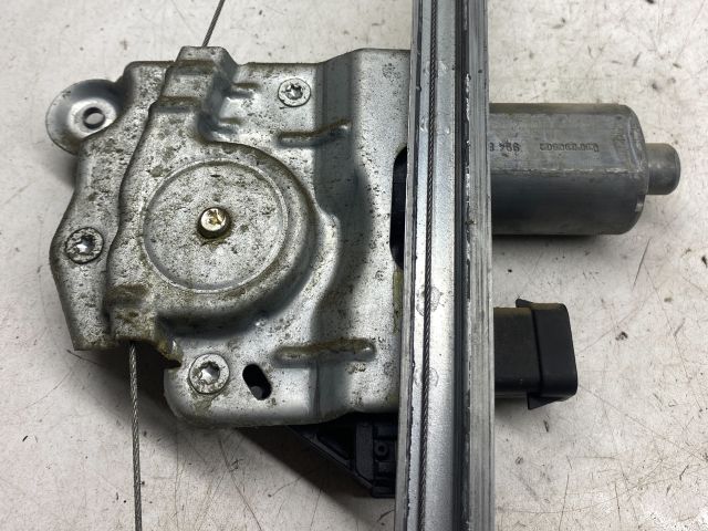 bontott OPEL ZAFIRA B Bal hátsó Ablakemelő Szerkezet (Elektromos)