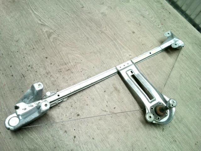 bontott OPEL ZAFIRA B Bal hátsó Ablakemelő Szerkezet (Mechanikus)