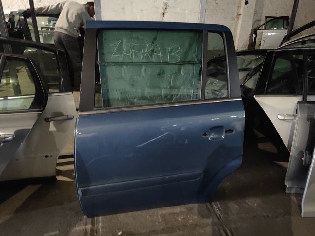 bontott OPEL ZAFIRA B Bal hátsó Ajtó (Részeivel)