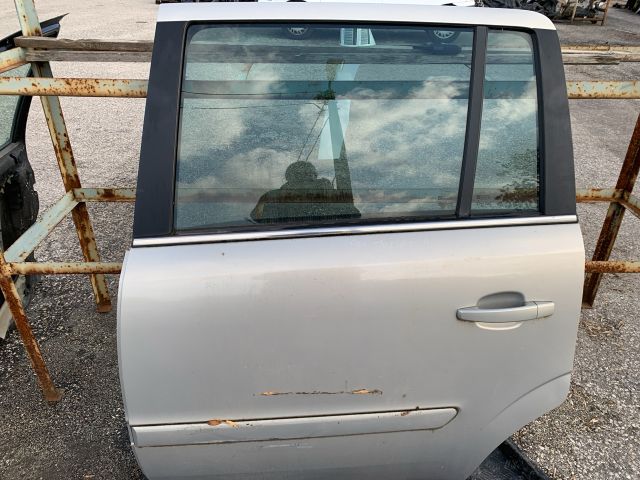 bontott OPEL ZAFIRA B Bal hátsó Ajtó (Részeivel)