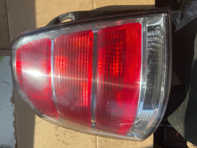 bontott OPEL ZAFIRA B Bal Hátsó Lámpa