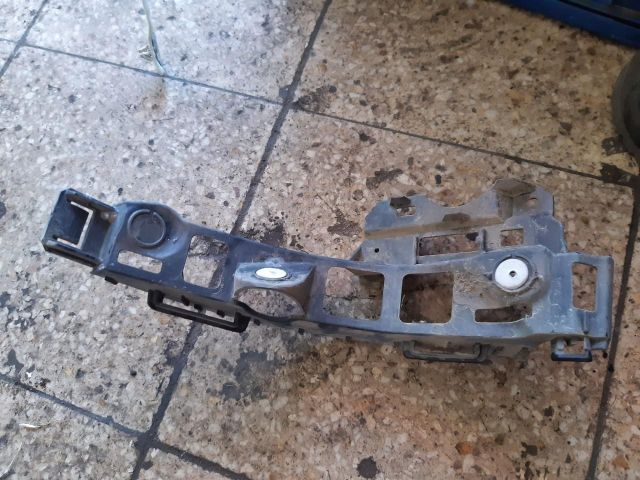 bontott OPEL ZAFIRA B Bal hátsó Lökhárító Tartó (Műanyag)