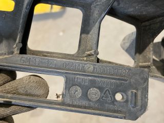 bontott OPEL ZAFIRA B Bal hátsó Oldal Lökhárító Tartó (Műanyag)