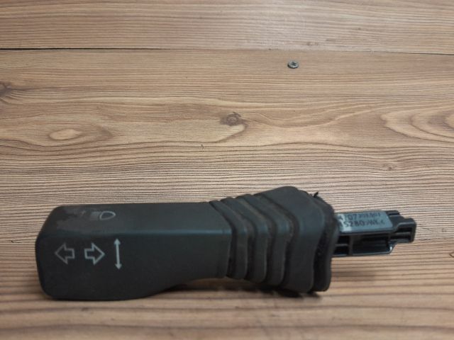 bontott OPEL ZAFIRA B Bal Kormánykapcsoló Irányjelző