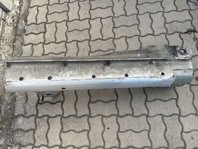 bontott OPEL ZAFIRA B Bal Küszöb