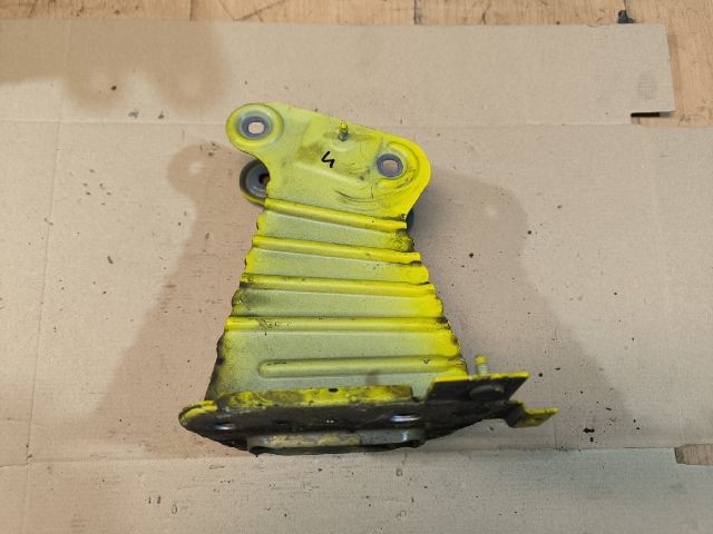 bontott OPEL ZAFIRA B Bal Lökhárító Tartó Nyúlványvég